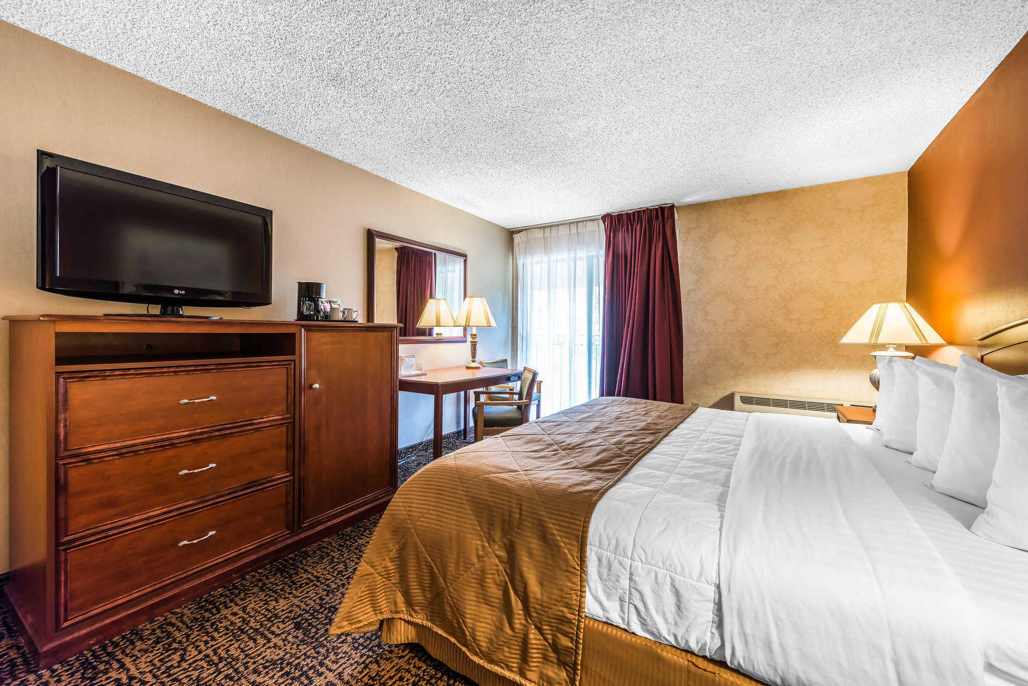Clarion Hotel & Conference Center Colorado Springs Cameră foto