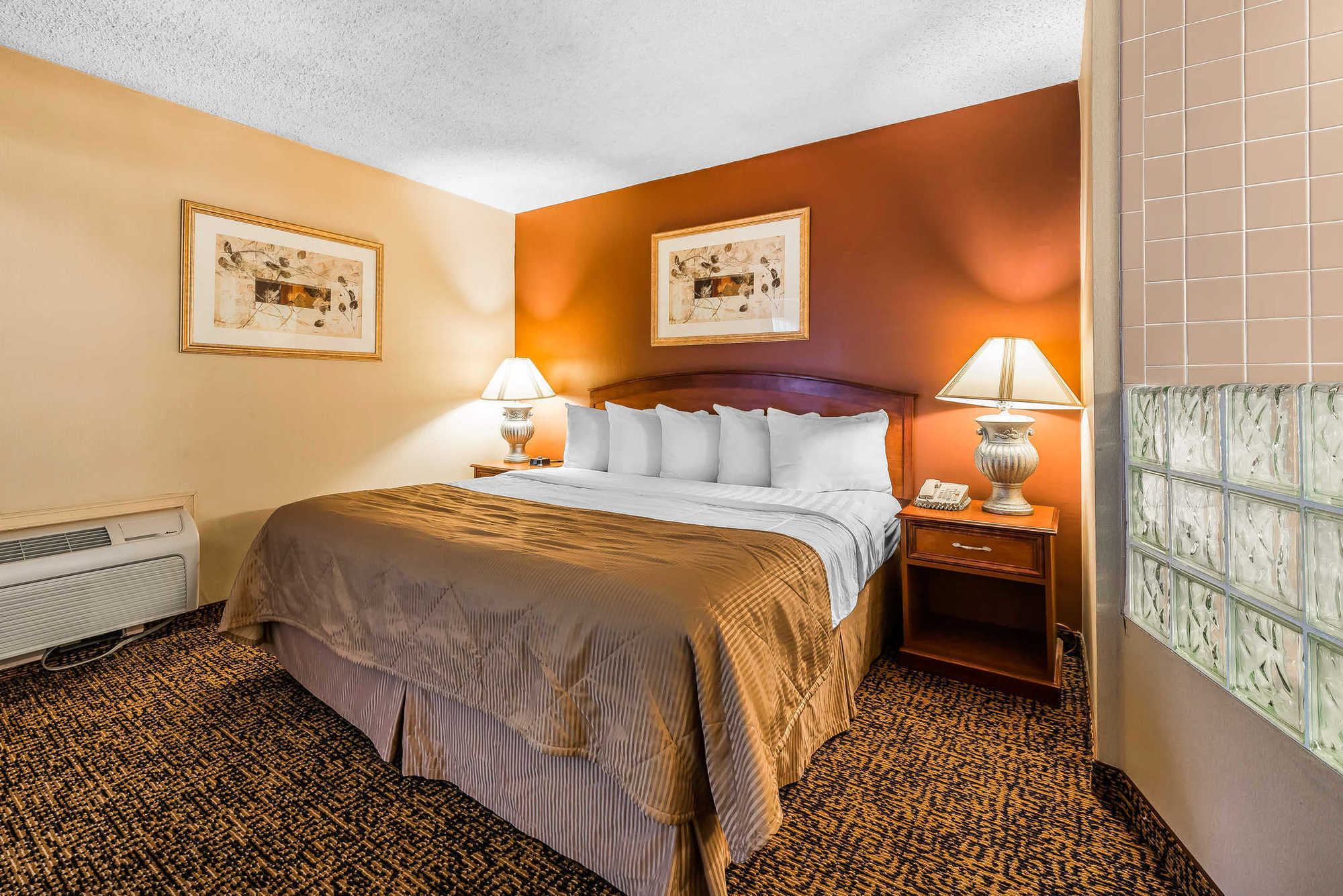 Clarion Hotel & Conference Center Colorado Springs Cameră foto