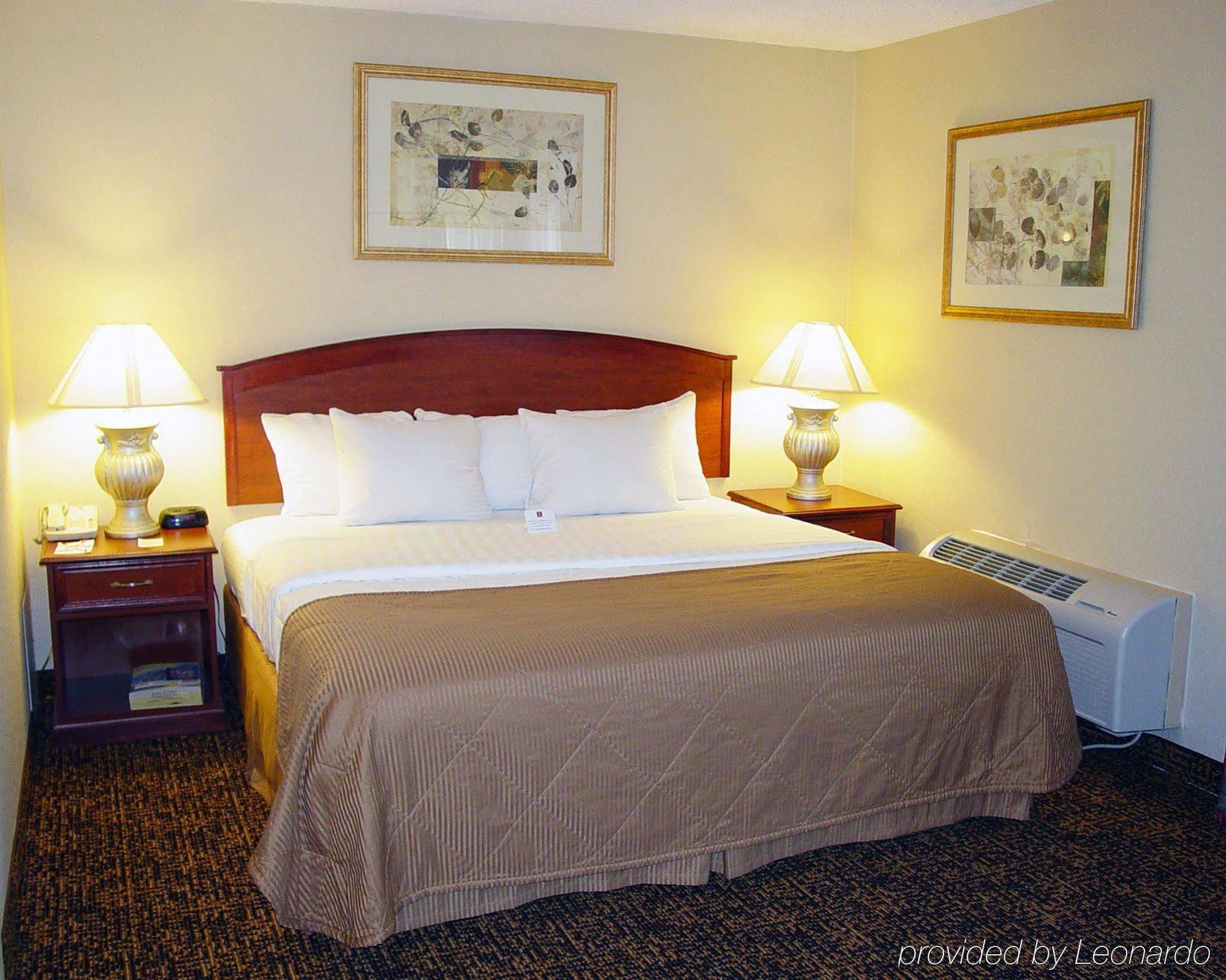 Clarion Hotel & Conference Center Colorado Springs Cameră foto
